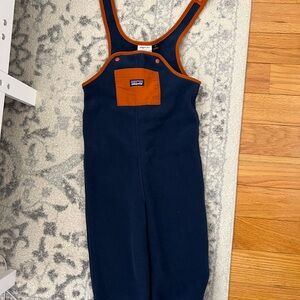 Patagonia Synchilla fleece overalls - size 4T NEW WITHOUT TAGS